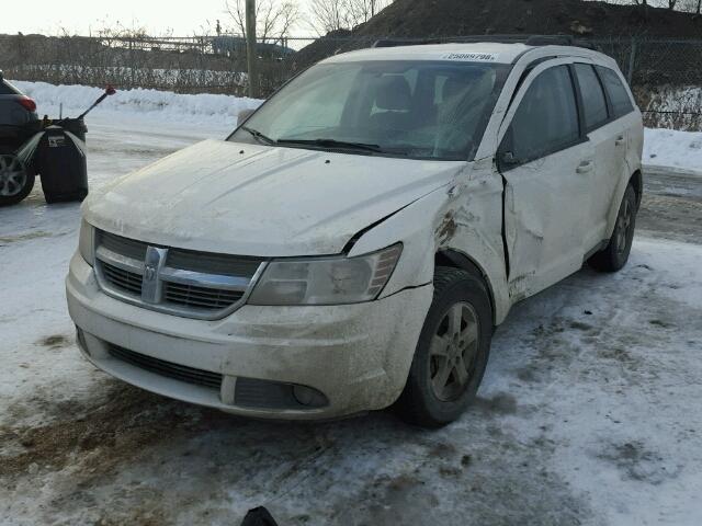 3D4PG4FB1AT250137 - 2010 DODGE JOURNEY SE WHITE photo 2