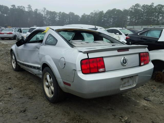 1ZVFT80N875271703 - 2007 FORD MUSTANG SILVER photo 3