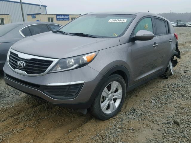 KNDPB3A2XD7534081 - 2013 KIA SPORTAGE B GRAY photo 2