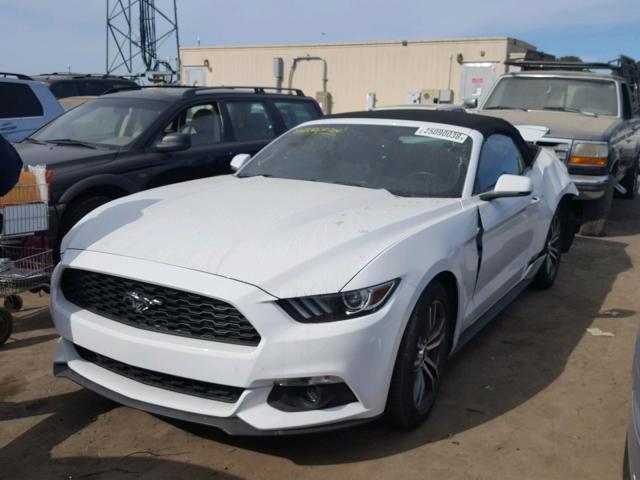 1FATP8UH4G5275011 - 2016 FORD MUSTANG WHITE photo 2