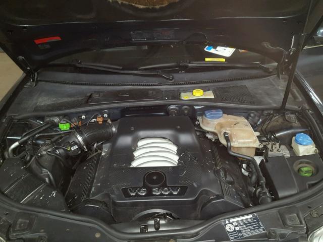 WVWTH63B42P369881 - 2002 VOLKSWAGEN PASSAT GLX BLUE photo 7