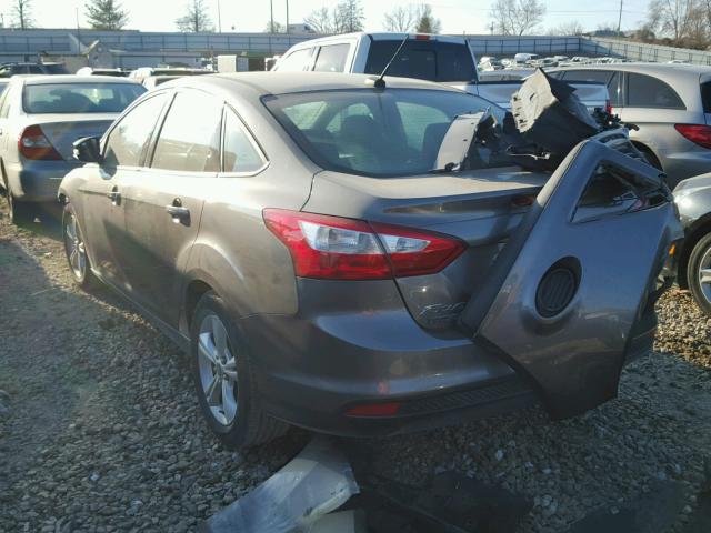 1FADP3F25EL237022 - 2014 FORD FOCUS SE GRAY photo 3