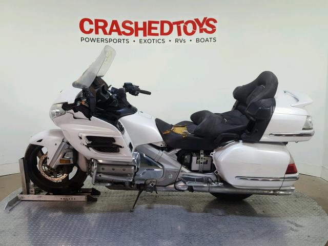 1HFSC47L08A703360 - 2008 HONDA GL1800 WHITE photo 5