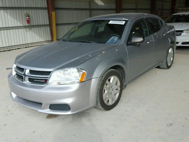 1C3CDZAB5EN138881 - 2014 DODGE AVENGER SE SILVER photo 2