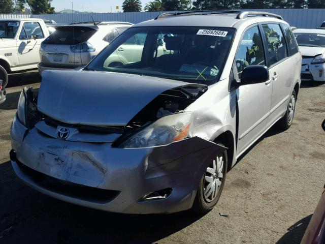 5TDZK23C88S218974 - 2008 TOYOTA SIENNA CE SILVER photo 2