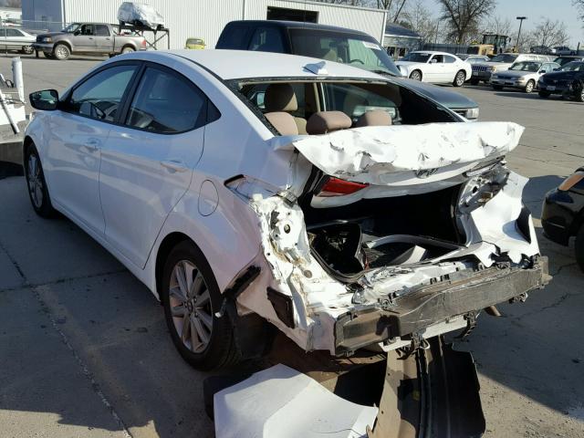 5NPDH4AE2GH713104 - 2016 HYUNDAI ELANTRA SE WHITE photo 3