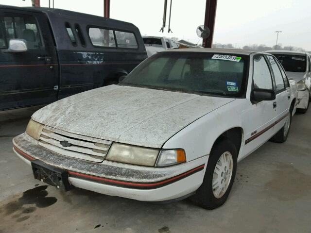 2G1WN54T4R9101504 - 1994 CHEVROLET LUMINA EUR WHITE photo 2