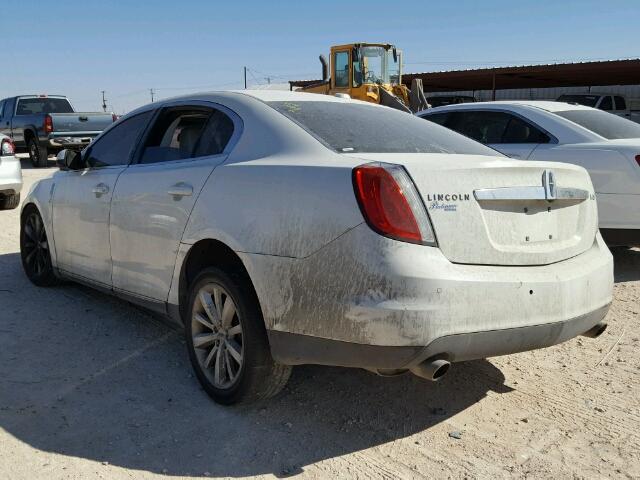 1LNHM93R29G625036 - 2009 LINCOLN MKS WHITE photo 3