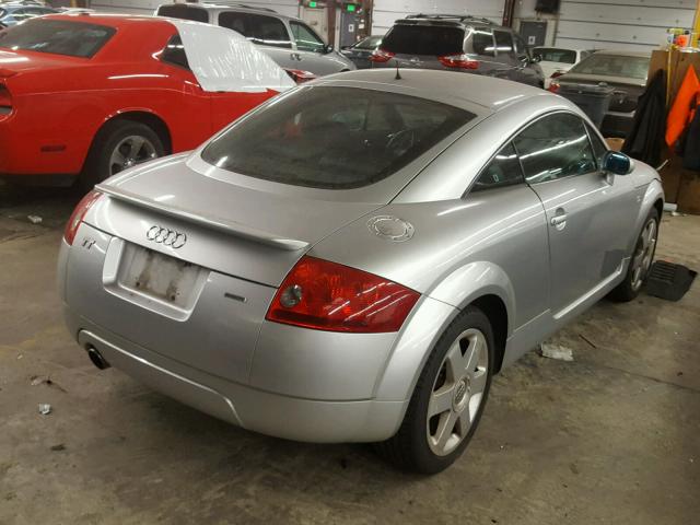 TRUWC28N611004696 - 2001 AUDI TT QUATTRO SILVER photo 4