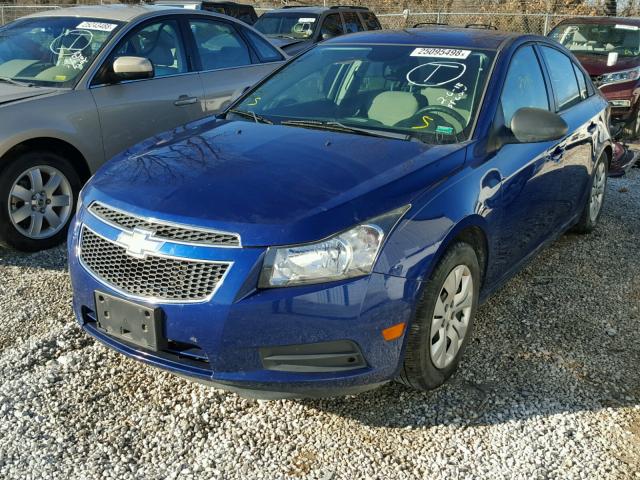 1G1PB5SH6D7102109 - 2013 CHEVROLET CRUZE LS BLUE photo 2