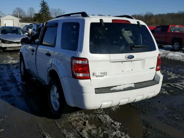 1FMCU93138KB05010 - 2008 FORD ESCAPE XLT WHITE photo 3