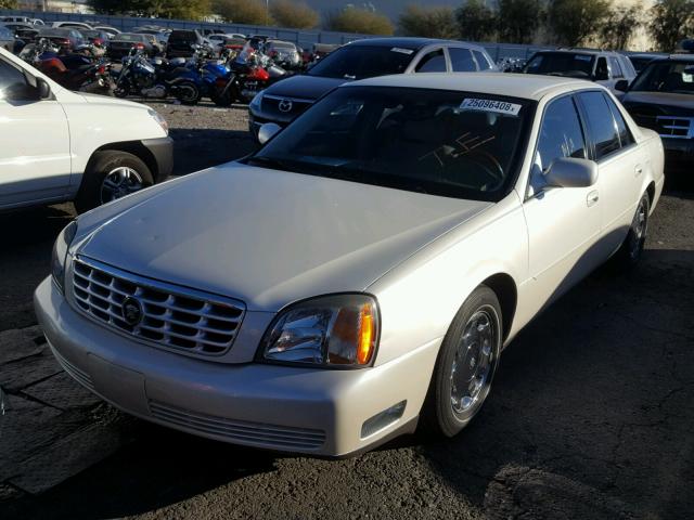 1G6KE57Y1YU269344 - 2000 CADILLAC DEVILLE DH WHITE photo 2