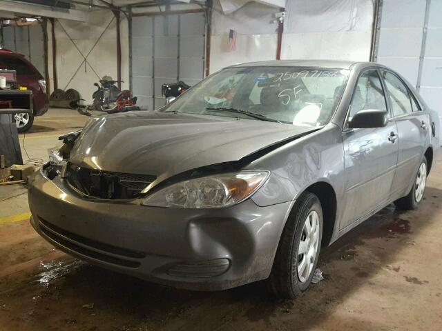 4T1BE32K33U743609 - 2003 TOYOTA CAMRY LE GRAY photo 2