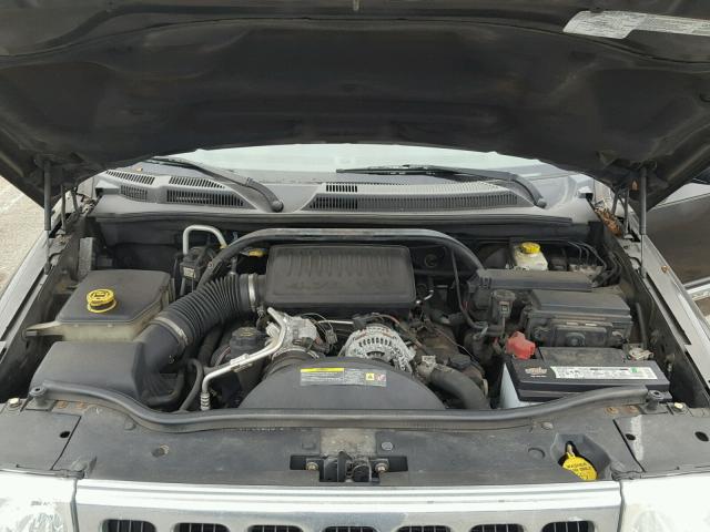 1J8HH58NX6C248166 - 2006 JEEP COMMANDER მწვანე ფოტო 7