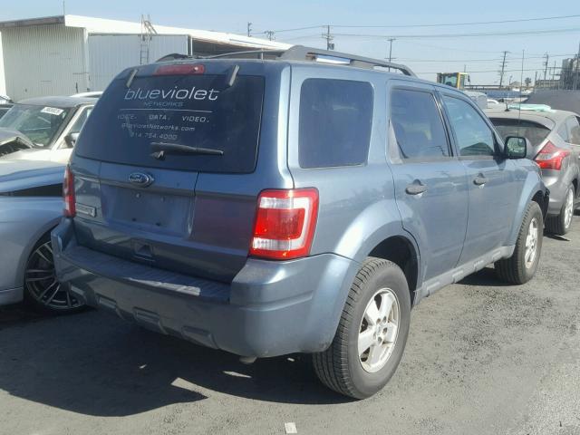 1FMCU0D73AKD33237 - 2010 FORD ESCAPE XLT BLUE photo 4