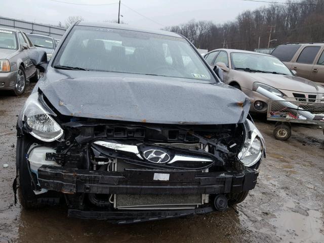 KMHCT5AE6CU031869 - 2012 HYUNDAI ACCENT GLS GRAY photo 9