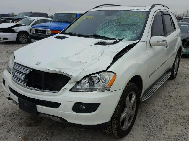 4JGBB86E88A387855 - 2008 MERCEDES-BENZ ML 350 WHITE photo 2