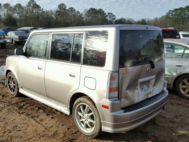 JTLKT324750215775 - 2005 TOYOTA SCION XB SILVER photo 3