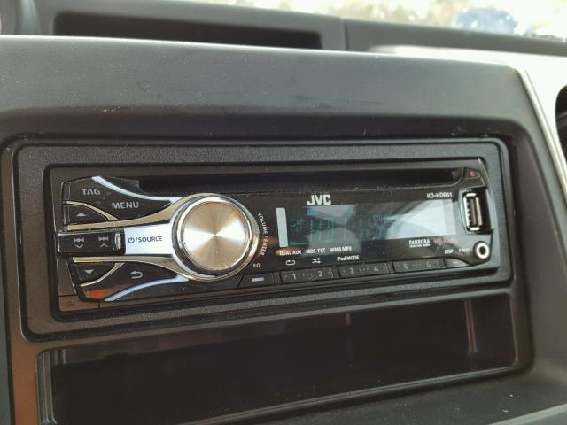 JTLKT324750215775 - 2005 TOYOTA SCION XB 银色 照片 9