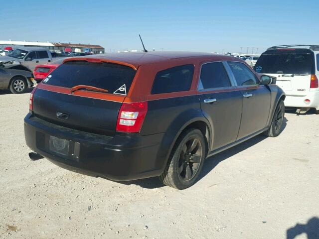 2D4FV47T38H111462 - 2008 DODGE MAGNUM TWO TONE photo 4