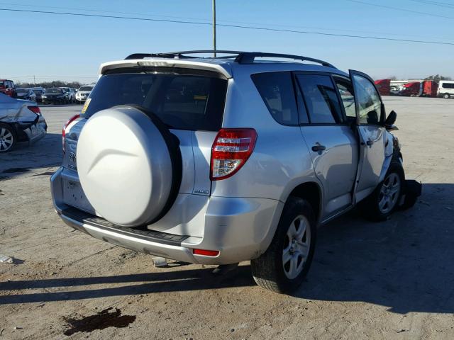 2T3BF4DV0BW095355 - 2011 TOYOTA RAV4 银色 照片 4