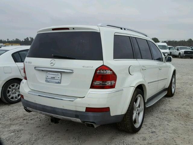 4JGBF86E28A366746 - 2008 MERCEDES-BENZ GL 550 4MA WHITE photo 4