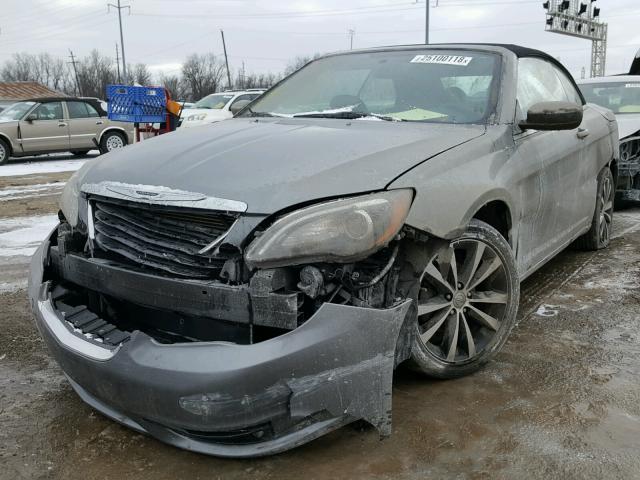 1C3BC8EG5BN624066 - 2011 CHRYSLER 200 S GRAY photo 2