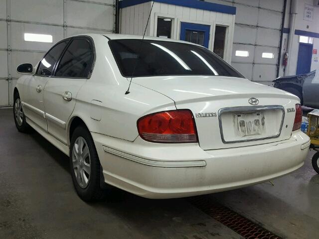 KMHWF25SX5A166232 - 2005 HYUNDAI SONATA GL WHITE photo 3