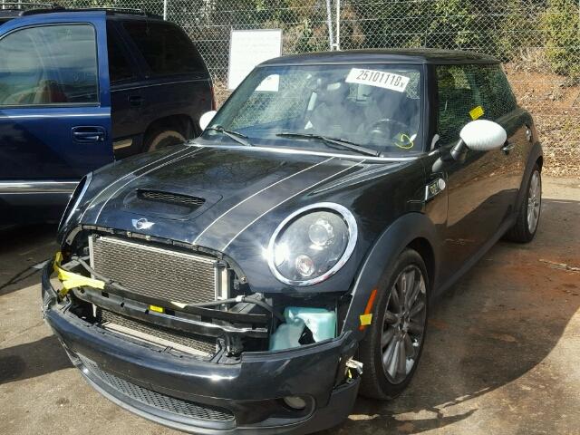 WMWMF7C5XATZ73982 - 2010 MINI COOPER S BLACK photo 2