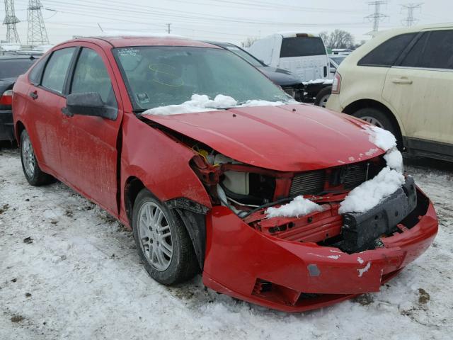 1FAHP34N48W175422 - 2008 FORD FOCUS S/SE RED photo 1