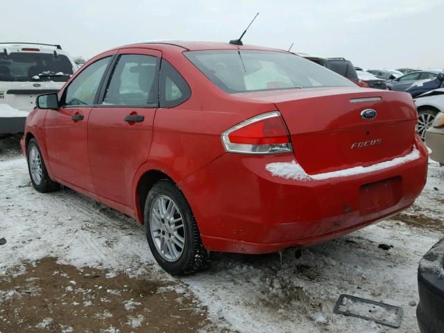 1FAHP34N48W175422 - 2008 FORD FOCUS S/SE RED photo 3