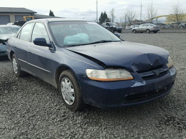 1HGCG5648YA001873 - 2000 HONDA ACCORD LX BLUE photo 1