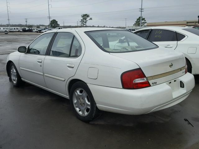 1N4DL01A01C172261 - 2001 NISSAN ALTIMA GXE WHITE photo 3