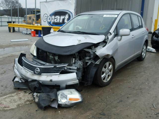 3N1BC13E97L355469 - 2007 NISSAN VERSA S SILVER photo 2