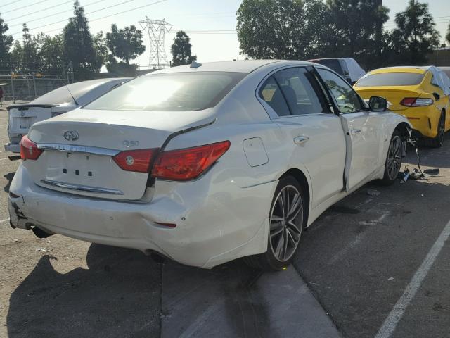 JN1EV7AP3GM305817 - 2016 INFINITI Q50 PREMIU WHITE photo 4