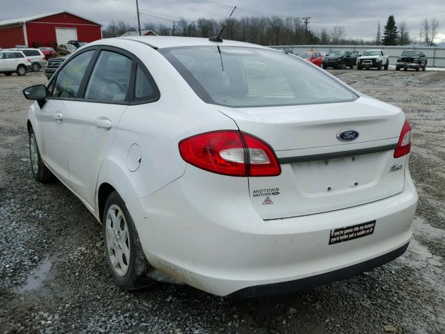 3FADP4AJ8BM122543 - 2011 FORD FIESTA S WHITE photo 3