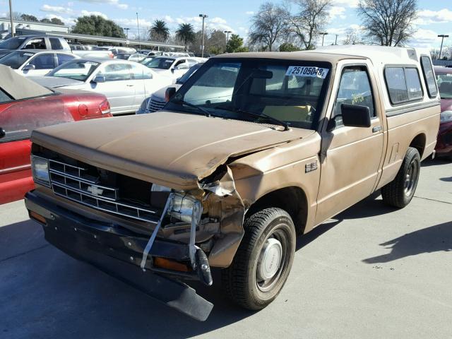 1GTBS14E3G8520638 - 1986 GMC S TRUCK S1 GOLD photo 2