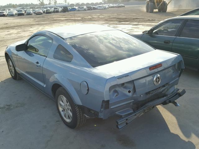 1ZVFT80N265248559 - 2006 FORD MUSTANG BLUE photo 3