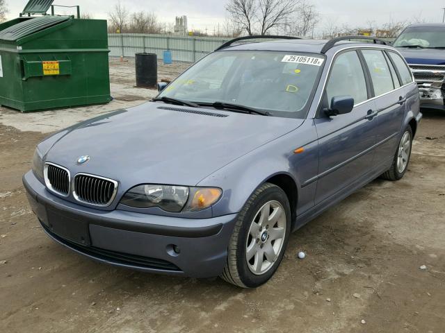 WBAEP33462PF00062 - 2002 BMW 325 XIT BLUE photo 2