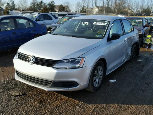 3VW2K7AJ2CM380122 - 2012 VOLKSWAGEN JETTA BASE SILVER photo 2