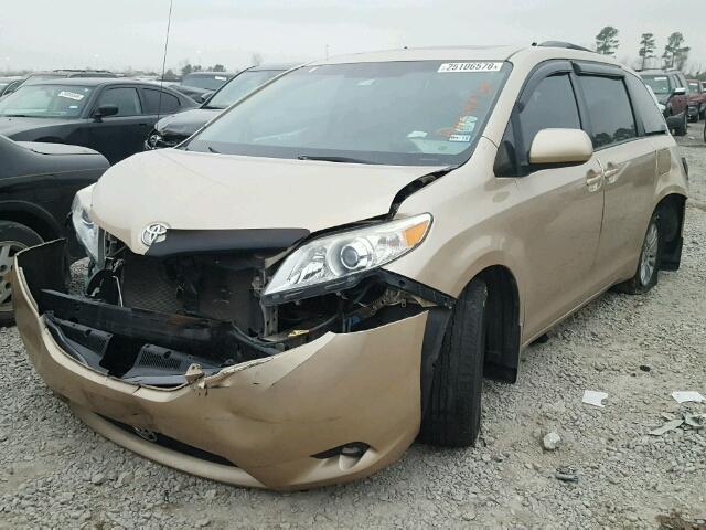 5TDYK3DC4BS146730 - 2011 TOYOTA SIENNA XLE GOLD photo 2