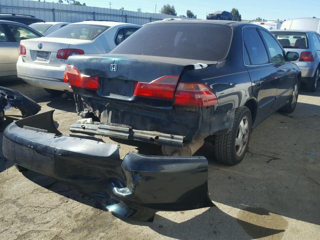 1HGCG5657WA268864 - 1998 HONDA ACCORD EX GREEN photo 4