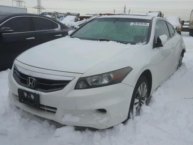 1HGCS1B76BA003622 - 2011 HONDA ACCORD EX WHITE photo 2