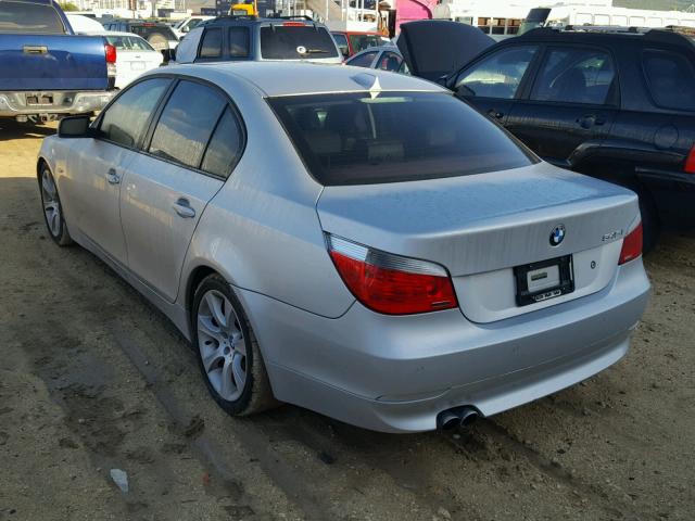 WBANB33585CN67049 - 2005 BMW 545 I SILVER photo 3