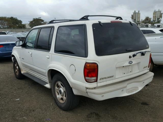 1FMDU65P1YZC08857 - 2000 FORD EXPLORER L WHITE photo 3