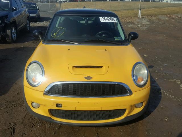 WMWMF73547TL83334 - 2007 MINI COOPER S YELLOW photo 9