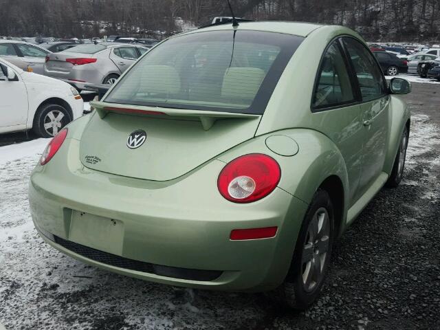 3VWRW31C77M507840 - 2007 VOLKSWAGEN NEW BEETLE GREEN photo 4