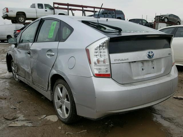 JTDKN3DU3B0312583 - 2011 TOYOTA PRIUS SILVER photo 3