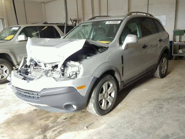 3GNAL2EK9DS640974 - 2013 CHEVROLET CAPTIVA LS 银色 照片 2