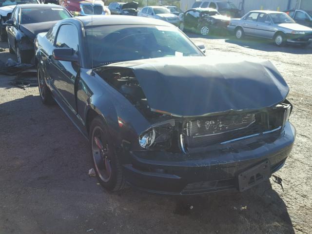 1ZVHT82HX85160586 - 2008 FORD MUSTANG GT GREEN photo 1